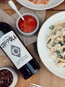 coppola-wine-alfredo